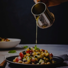 Guar Gum Used in Salad Dressing